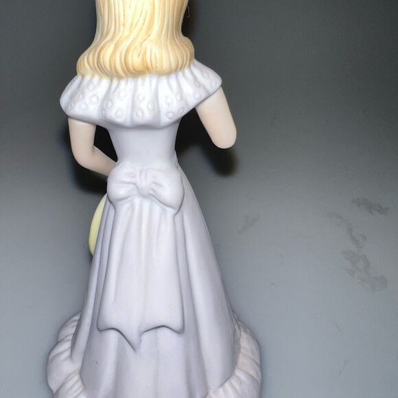 ENESCO GROWING UP BIRTHDAY GIRL AGE 12 - Picture 2 of 3